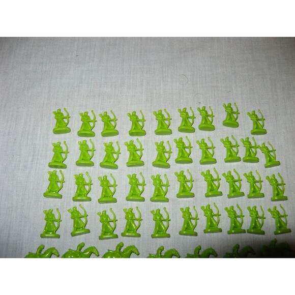 Risk The Lord of the Rings Trilogy Edition Replacement Green Army 59 Pieces 2003 - Picture 2 of 3